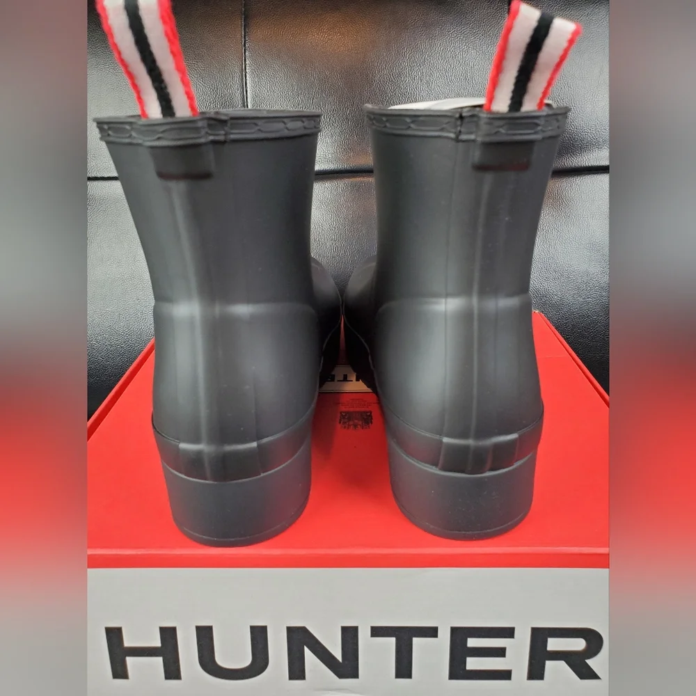 Hunter Boots Short Black BNIB!! Sz10W and 11W - Picture 4 of 6